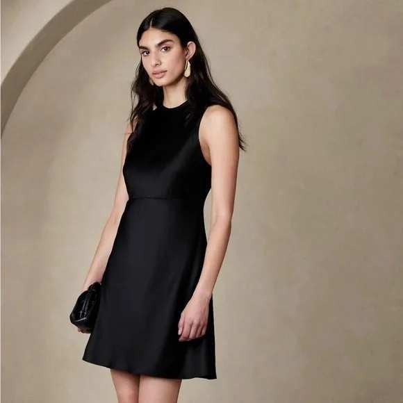Banana Republic Alana Black 100% Silk Sleeveless Dress Size 12 NWT - Picture 1 of 7